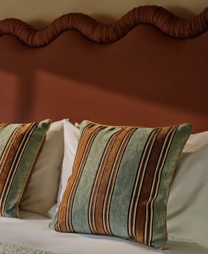 Regency Square Cushion - Listing Image