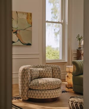 Vivienne Armchair - Theron - UK - Listing Image