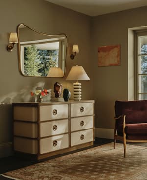 Alexander Wall Light - US - Listing Image