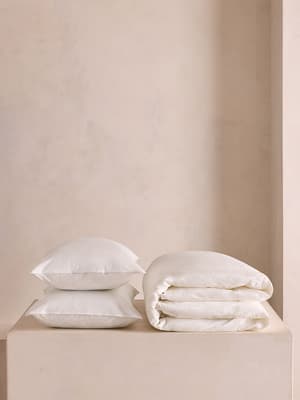 Goose Down Bedding Set - Queen - US - Hover Image