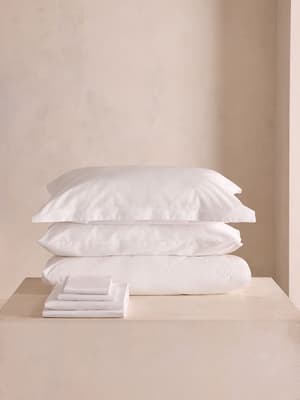 Microdown and Bedlinen Set - King - US - Hover Image