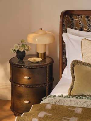 Giovanni Table Lamp - Cream - US - Listing Image