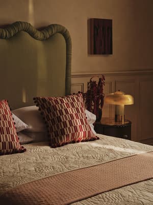 Callington Bedspread - 245 x 290cm - Hover Image