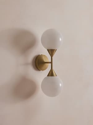 Spindle Wall Light - US - Listing Image