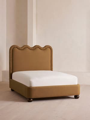 Tristan Bed - Queen - Linen - Ochre - US - Listing Image