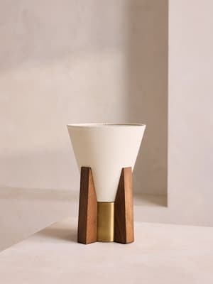 Elio Table Lamp - Hover Image
