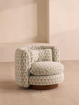 Vivienne Armchair - Theoron - US - Listing Image