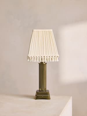 Oxford Portable Lamp - Hover Image