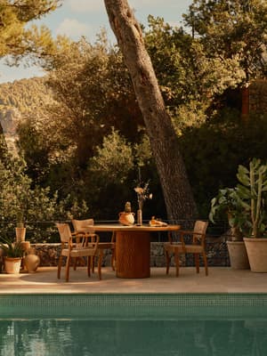 Orion Outdoor Dining Table - Listing Image