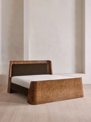 Heidi Bed - King - Velvet - Chocolate - US - Hover Image