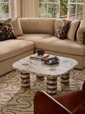 Oona Sectional Sofa - Corner Sofa - Linen - Bisque - US - Hover Image