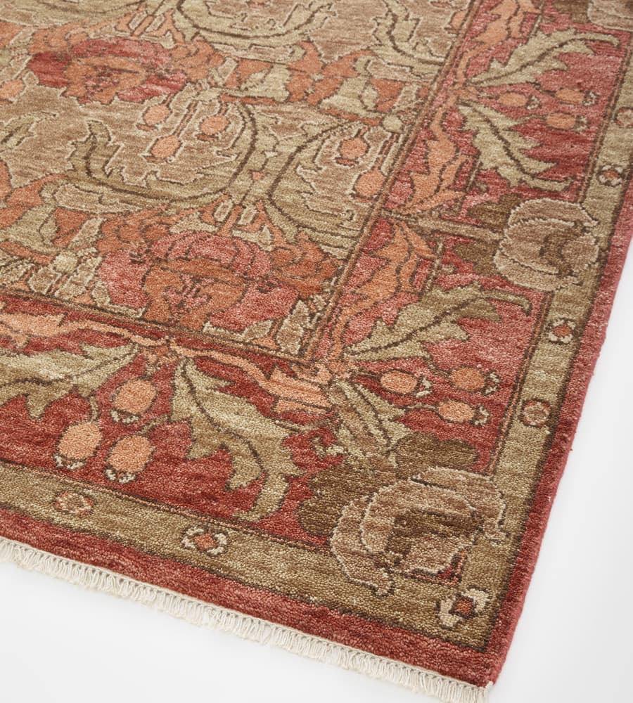 Catherine Rug Rust, 365 x 460cm