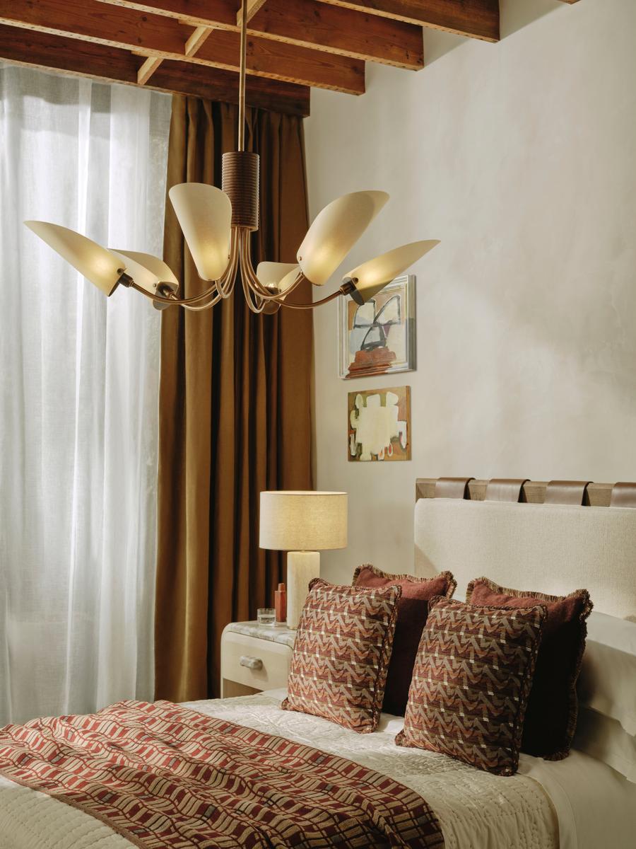 Truman Chandelier, US