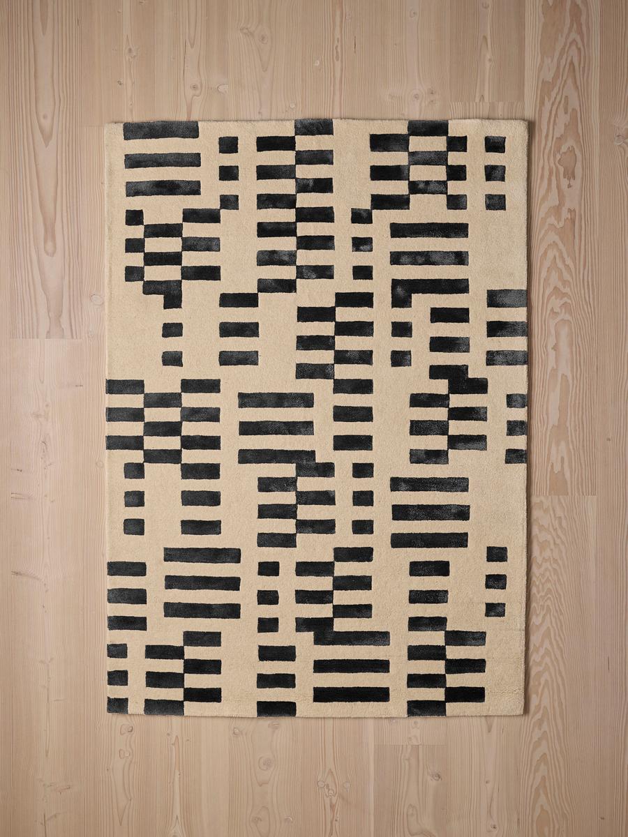 Raya Rug Black, 300 x 420cm