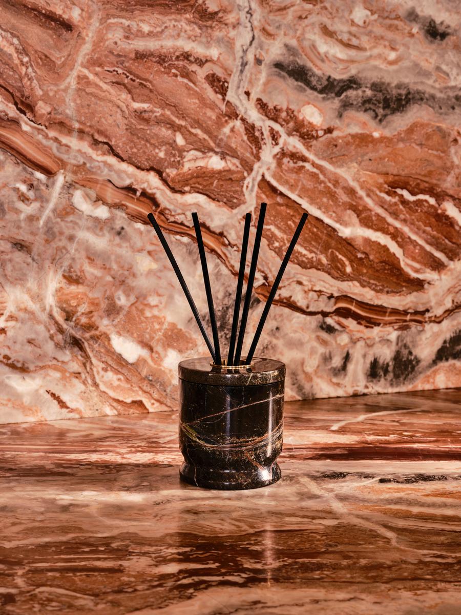 SOHO HOME LEATHER & OUD FOREST GREEN DIFFUSER 150ML