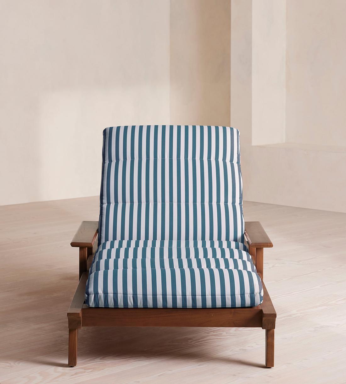 Ardingly Outdoor Sunlounger, Miami House Stripe