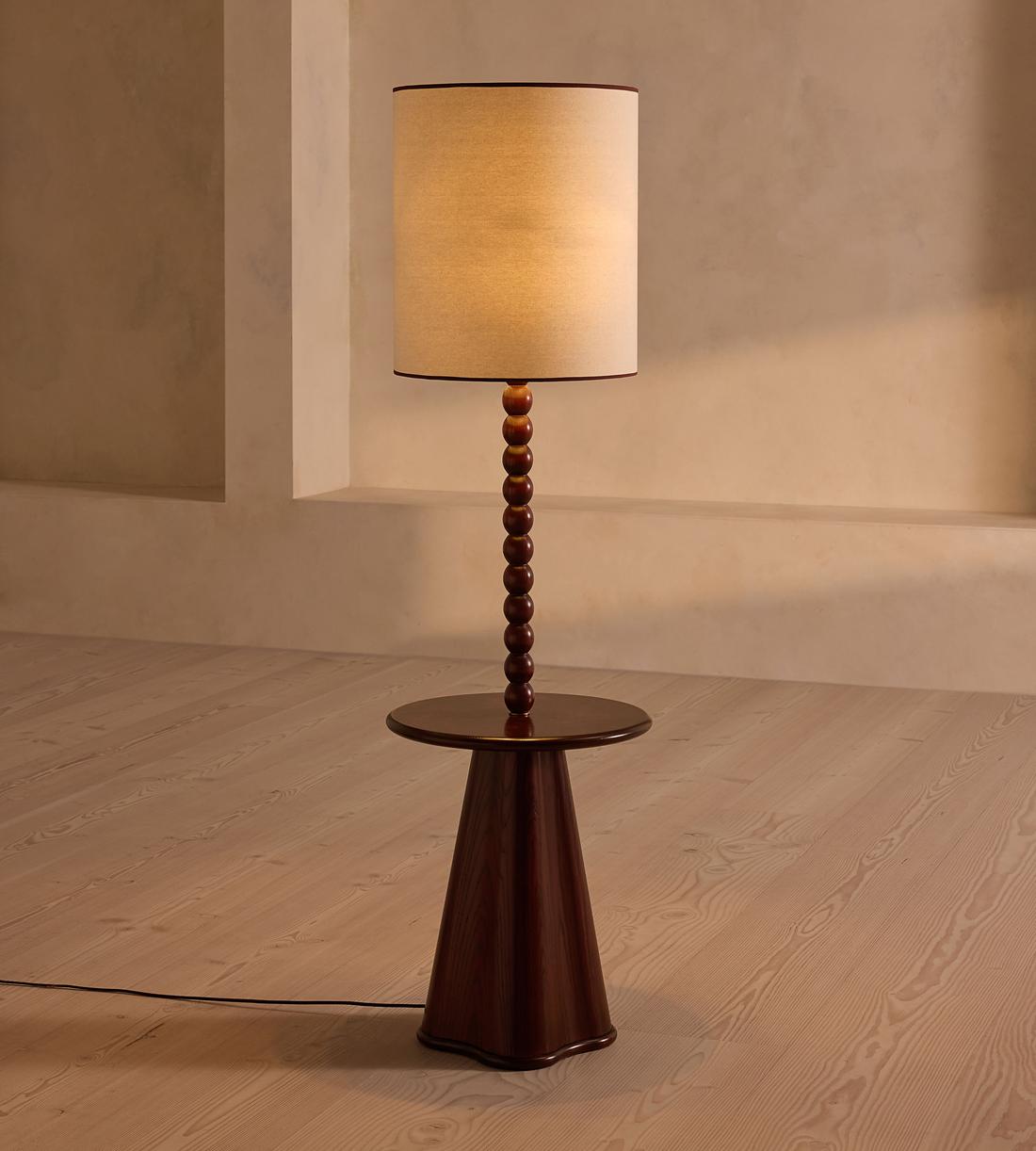 SOLO FLOOR LAMP フロアスタンド ¥66,600 在庫限り】 SOLO FLOOR LAMP｜フロアランプ｜IDEE SHOP Online