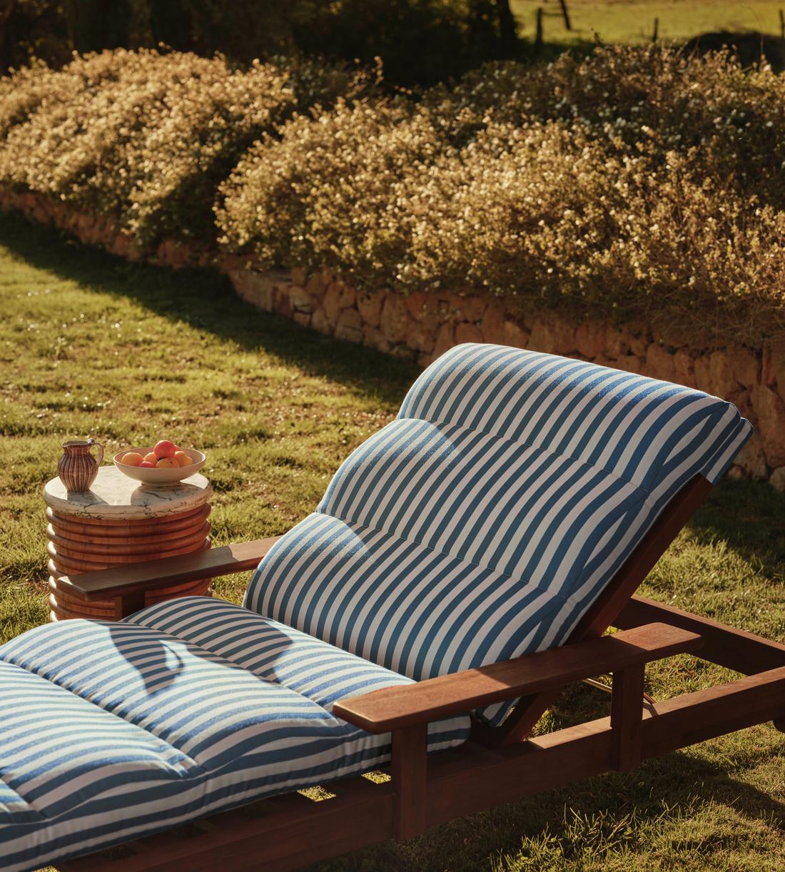 Ardingly Outdoor Sunlounger, Miami House Stripe