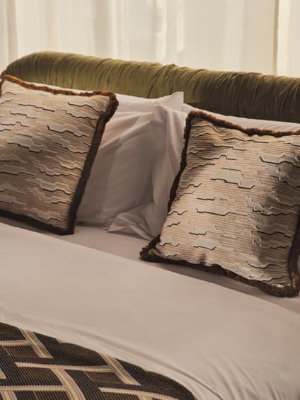 fit=crop,format=auto,quality=