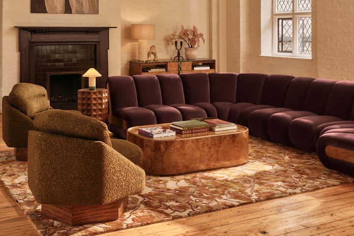 Marta Footstool, Velvet, Lichen, US