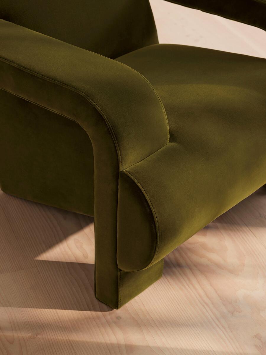 Humphrey Armchair - Velvet - Olive - US - Images - Image 7