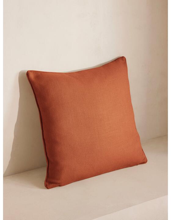 SMALL SQUARE CUSHION VINTAGE VIXEN